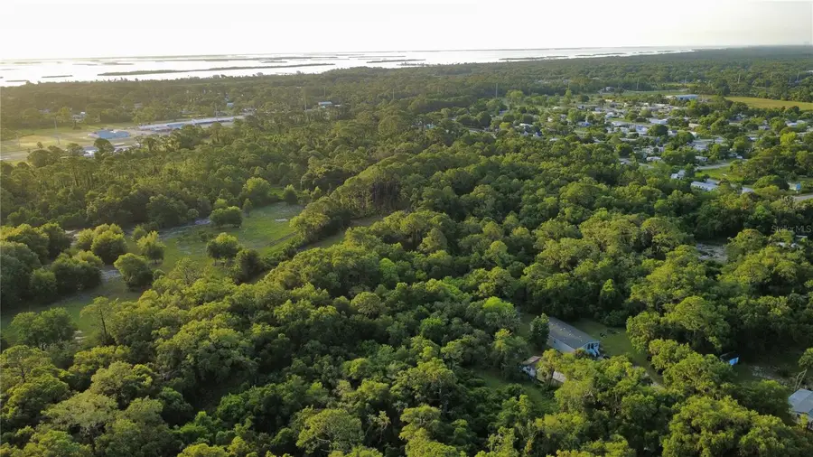 327 Beaverbrook Lane, Oak Hill, FL 32759 - #2