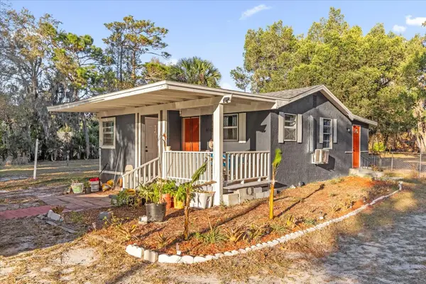 585 Doctors Drive, OVIEDO, FL 32765