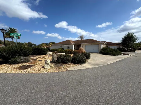 413 Calzada Court, LADY LAKE, FL 32159