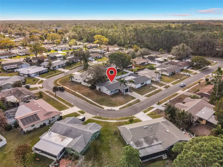 819 Helmsman Way, Palm Harbor, FL 34685 - #2