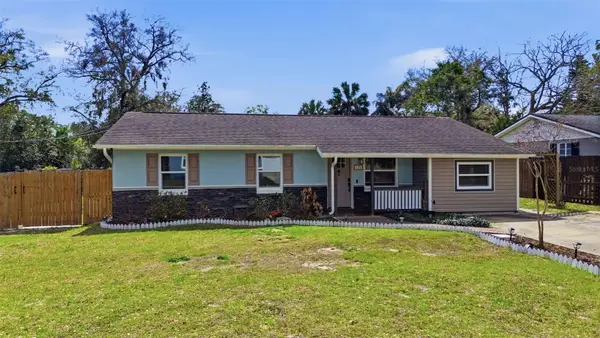 135 Caracas Road, DEBARY, FL 32713