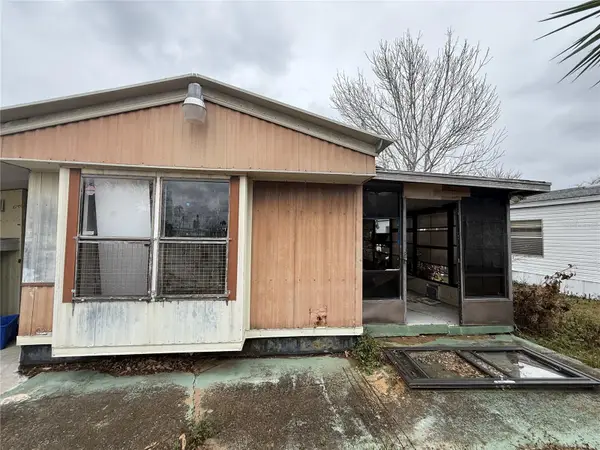 2051 Hickorywood Drive, SOUTH DAYTONA, FL 32119