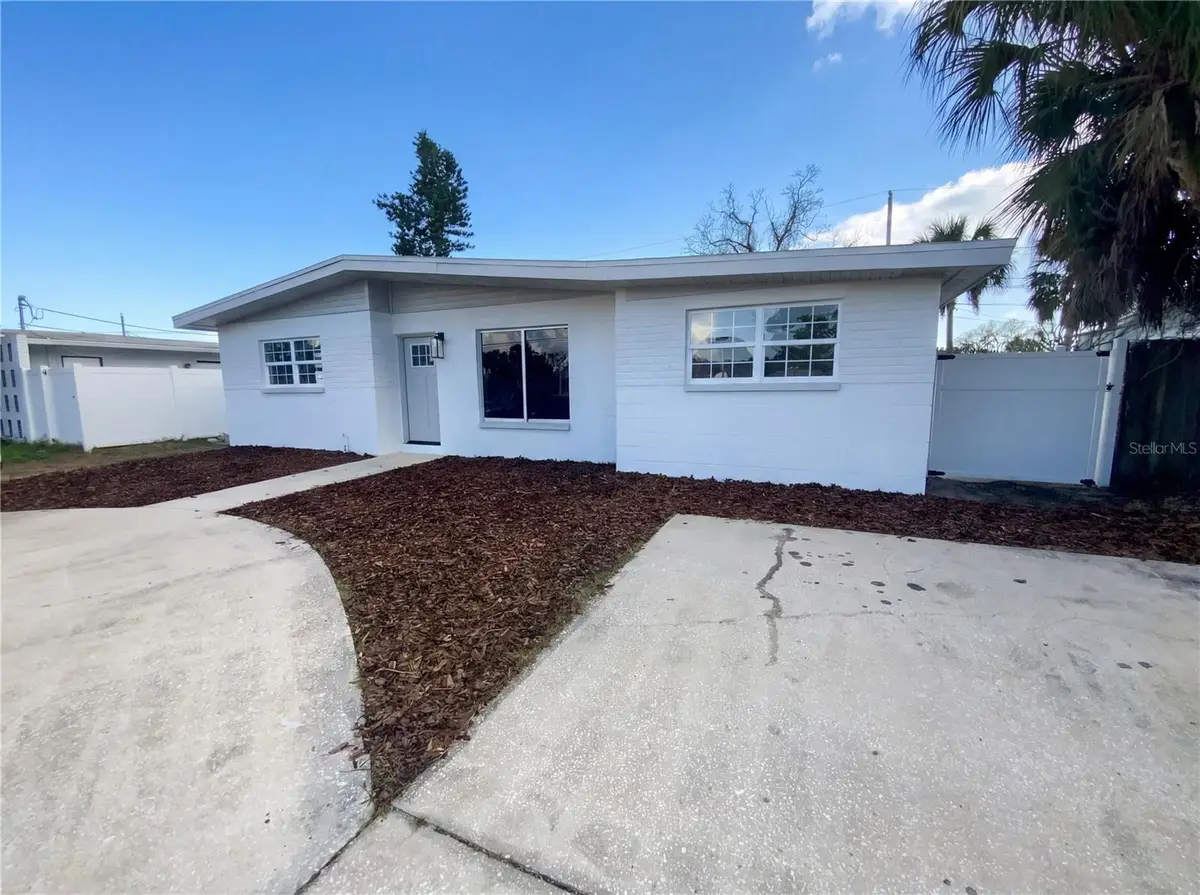 8710 94th Avenue, Seminole, FL 33777 - #1