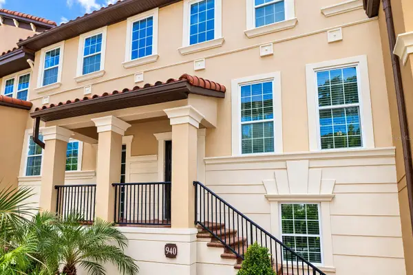 940 Lobelia Drive, LAKE MARY, FL 32746