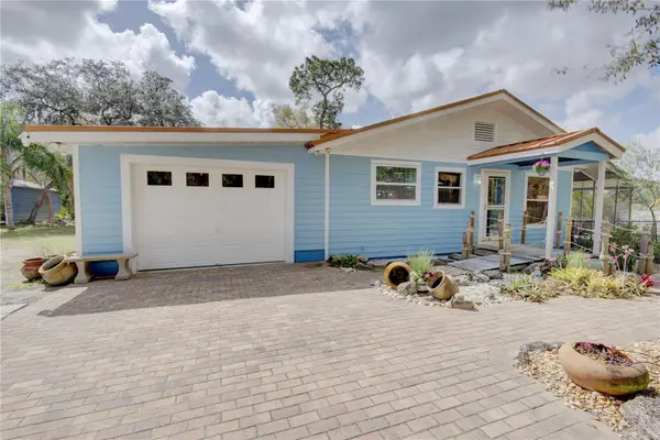 290 Mitnik Drive, DELTONA, FL 32738