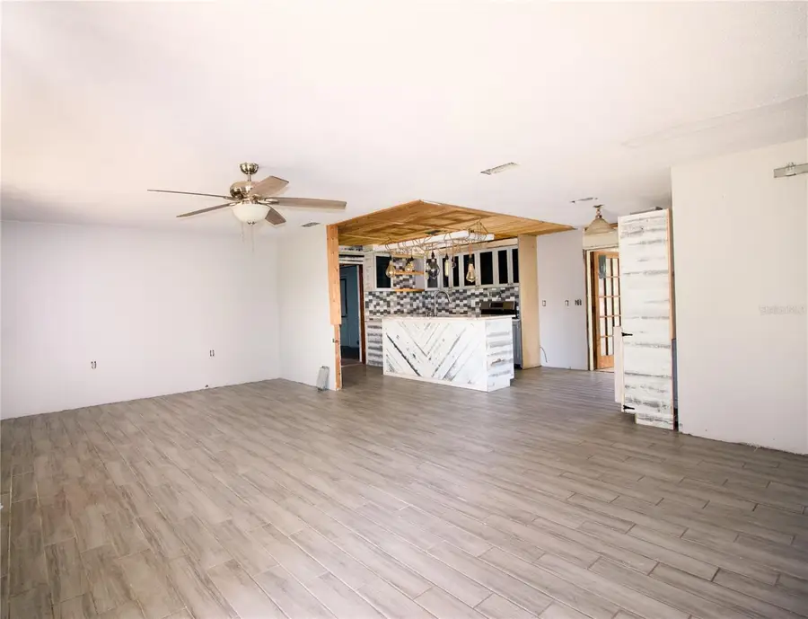 501 Rose Avenue, Fruitland Park, FL 34731 - #3