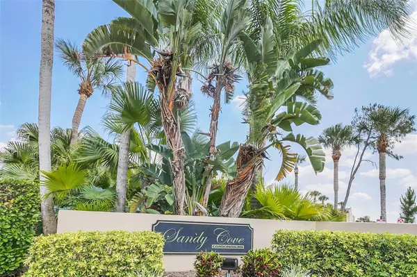 626 Orange Drive #242, ALTAMONTE SPRINGS, FL 32701