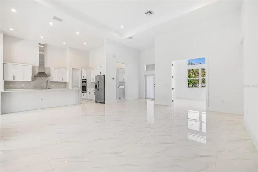 4528 Yorkshire Lane, Kissimmee, FL 34758 - #2