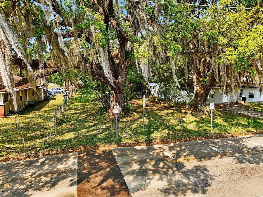 1116 W 8th Street, Sanford, FL 32771 - #2