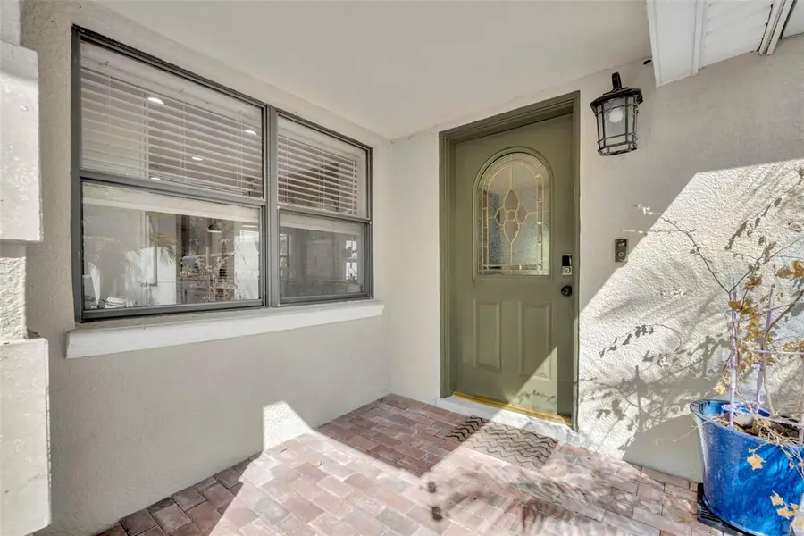 1081 Lake Weldona Drive, Orlando, FL 32806 - #2