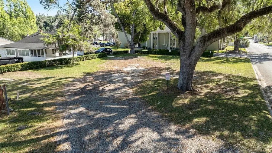 833 NE 28th Street, Ocala, FL 34470 - #3