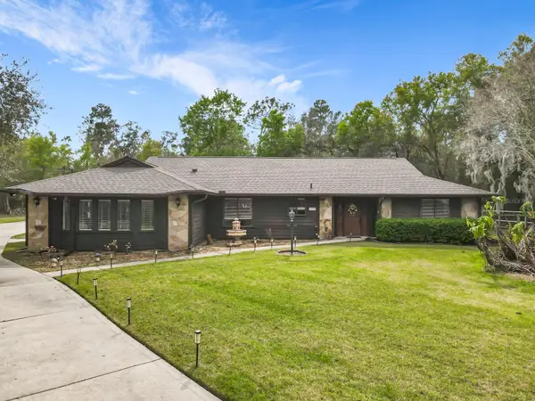 2420 Quails Roost Place, DE LEON SPRINGS, FL 32130