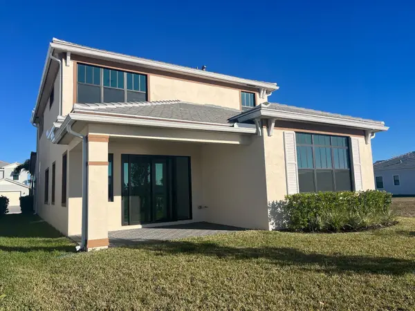 449 SE Fascino Circle, PORT ST LUCIE, FL 34984