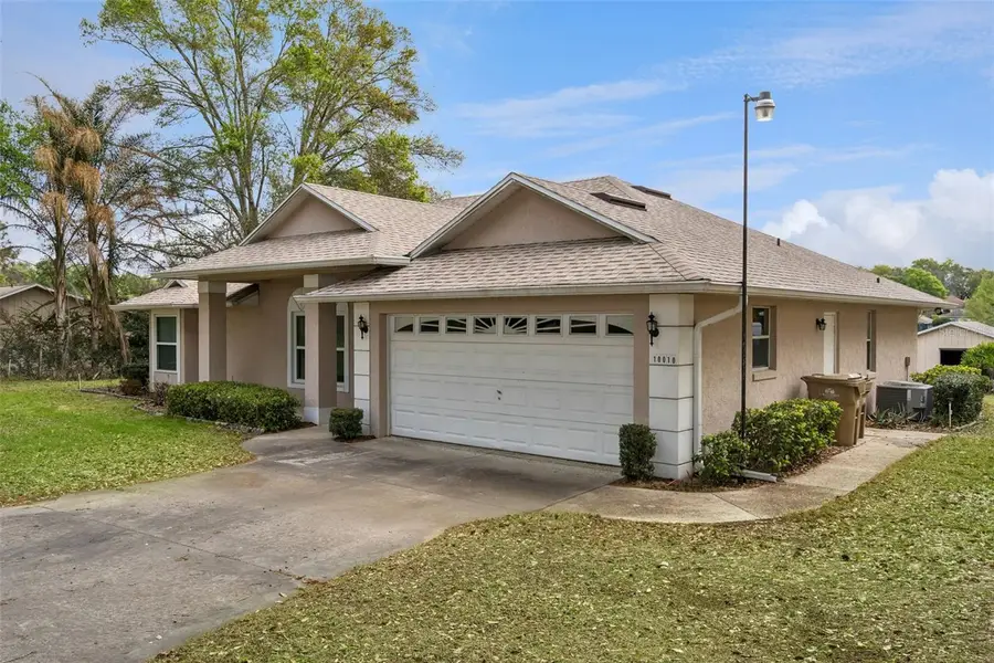 10010 Lakeshore Drive, Clermont, FL 34711 - #2