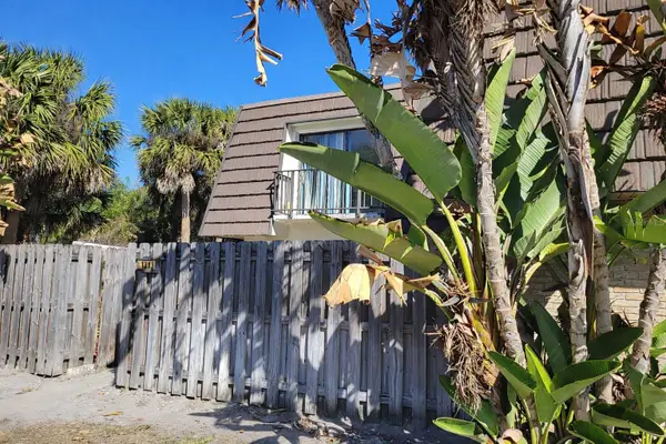 1313 Vista Oaks Circle Ne, PALM BAY, FL 32905