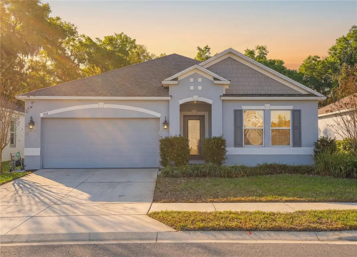 262 E Fiesta Key Loop, Deland, FL 32720 - #1