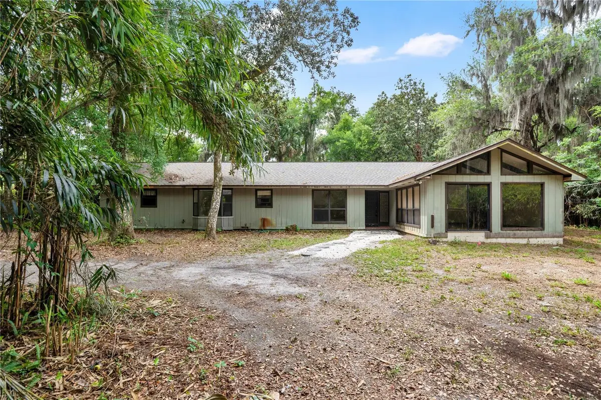 599 Lake Geneva Road, Geneva, FL 32732 - #1