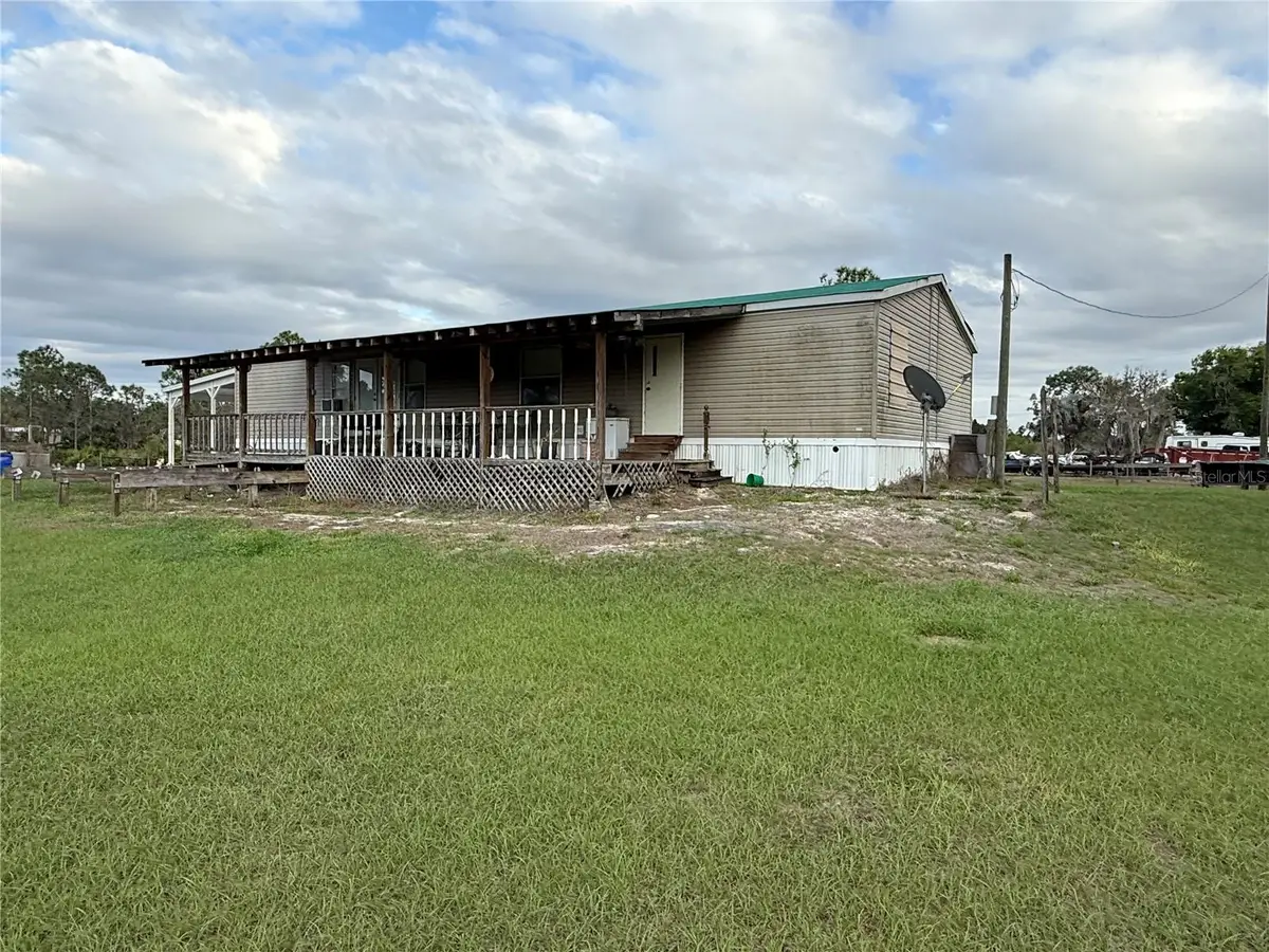 301 Golden Trail, Lake Placid, FL 33852 - #1