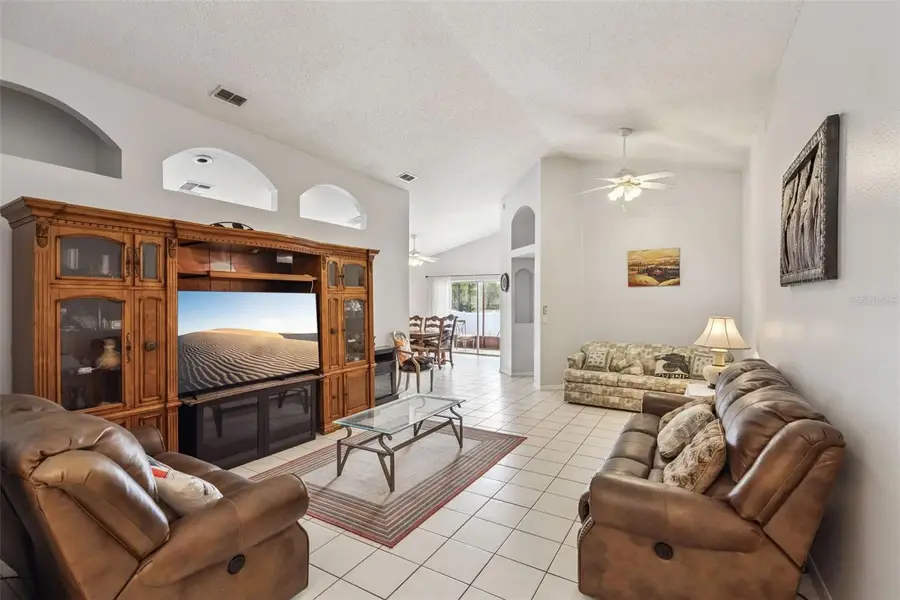 527 Durango Loop Street, Davenport, FL 33897 - #3