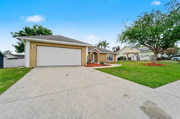 38820 Berta Drive, ZEPHYRHILLS, FL 33540