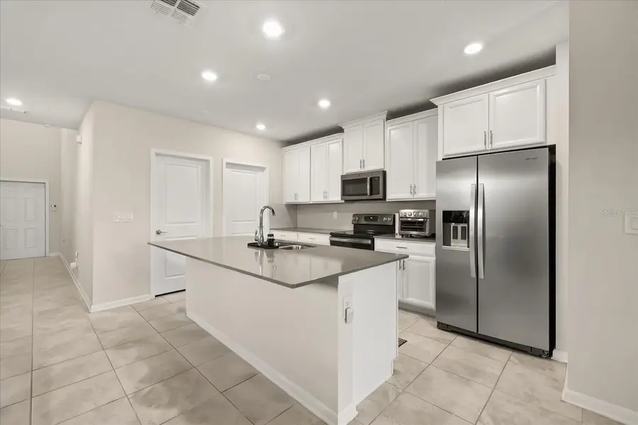 2280 Mountain Pine Street, Ocoee, FL 34761 - #2