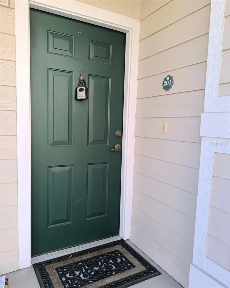 131 Southern Pecan Circle #201, Winter Garden, FL 34787 - #2