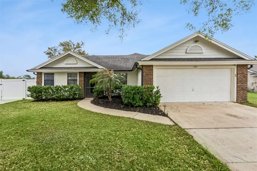 652 Carrigan Avenue, Oviedo, FL 32765 - #2