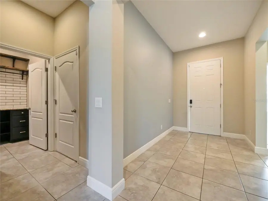 1064 Grand Hilltop Drive, Apopka, FL 32703 - #3