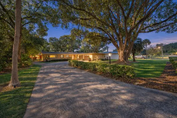 502 Oak Lane, MAITLAND, FL 32751