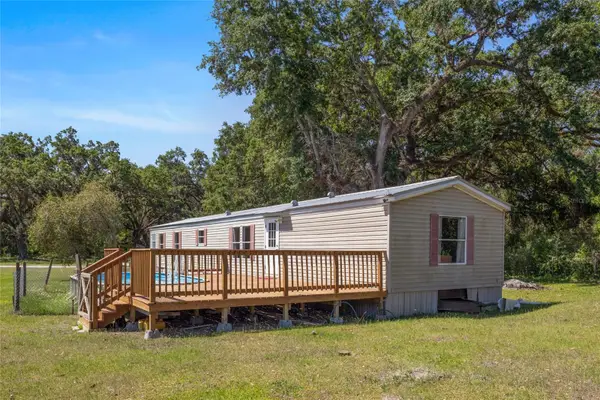 11902 Cr 727, WEBSTER, FL 33597