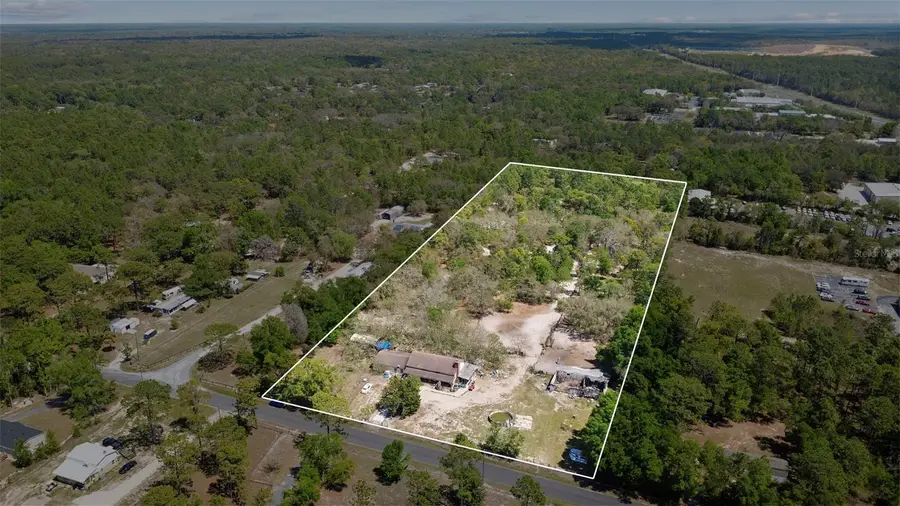 589 S Leona Avenue, Lecanto, FL 34461 - #3