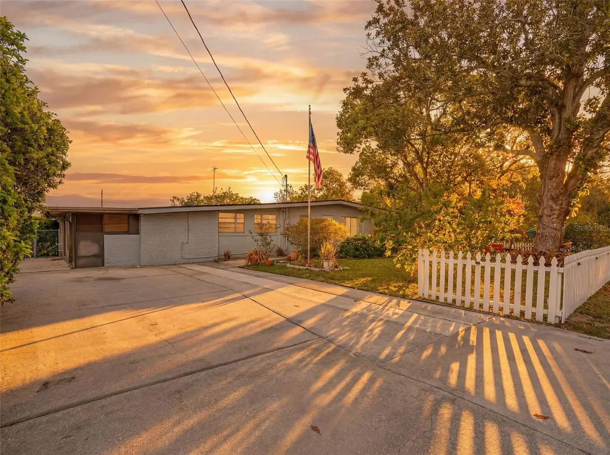 935 N Florida Avenue, Deland, FL 32720 - #1