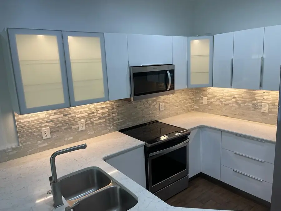 3153 Capri Isle Way, Orlando, FL 32835 - #2