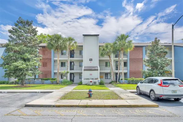 3 Escondido Circle #3, ALTAMONTE SPRINGS, FL 32701