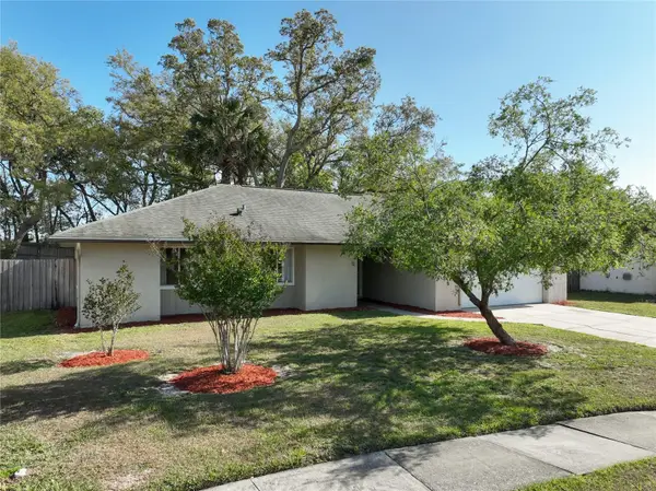 328 Shadow Oak Drive, CASSELBERRY, FL 32707