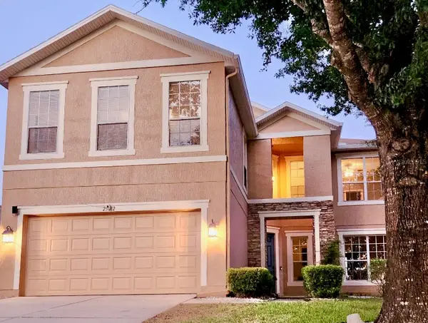 25012 Chipshot Court, SORRENTO, FL 32776