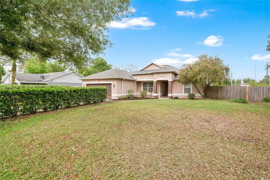 860 Hart Avenue, Altamonte Springs, FL 32701 - #2