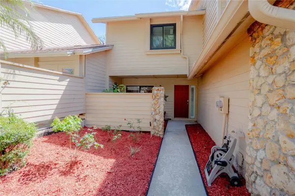 451 Stanton Place, LONGWOOD, FL 32779