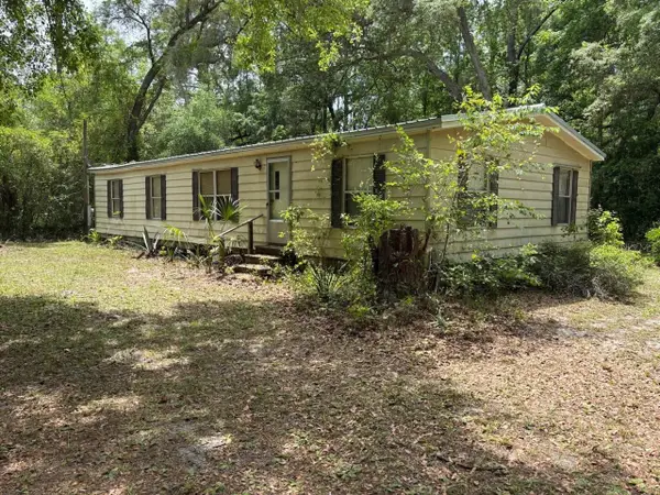 13600 NE 166th Street, FORT MC COY, FL 32134