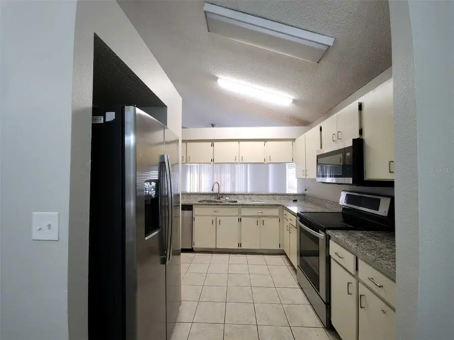 8710 Triple Oaks Road, Temple Terrace, FL 33637 - #2