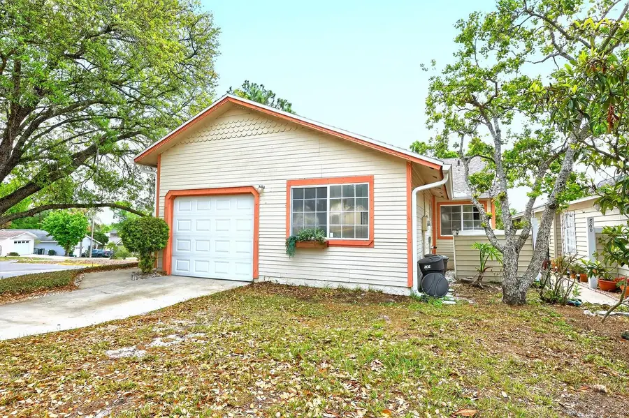 568 Abington Court, Apopka, FL 32703 - #3