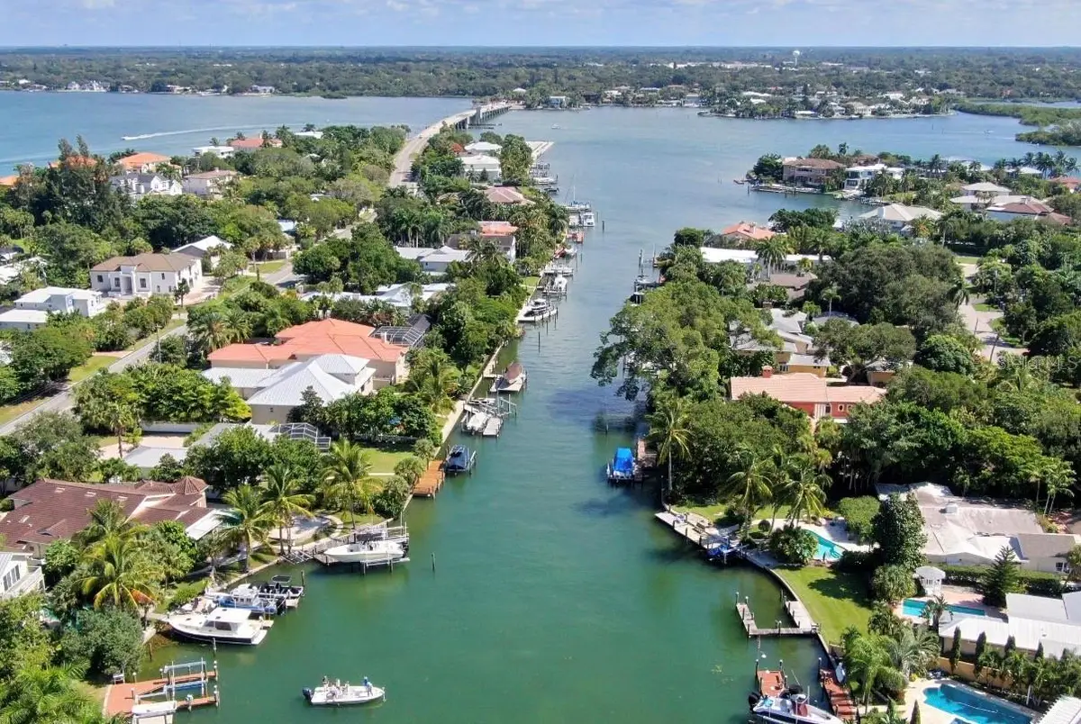 749 Siesta Drive, Sarasota, FL 34242 - #1