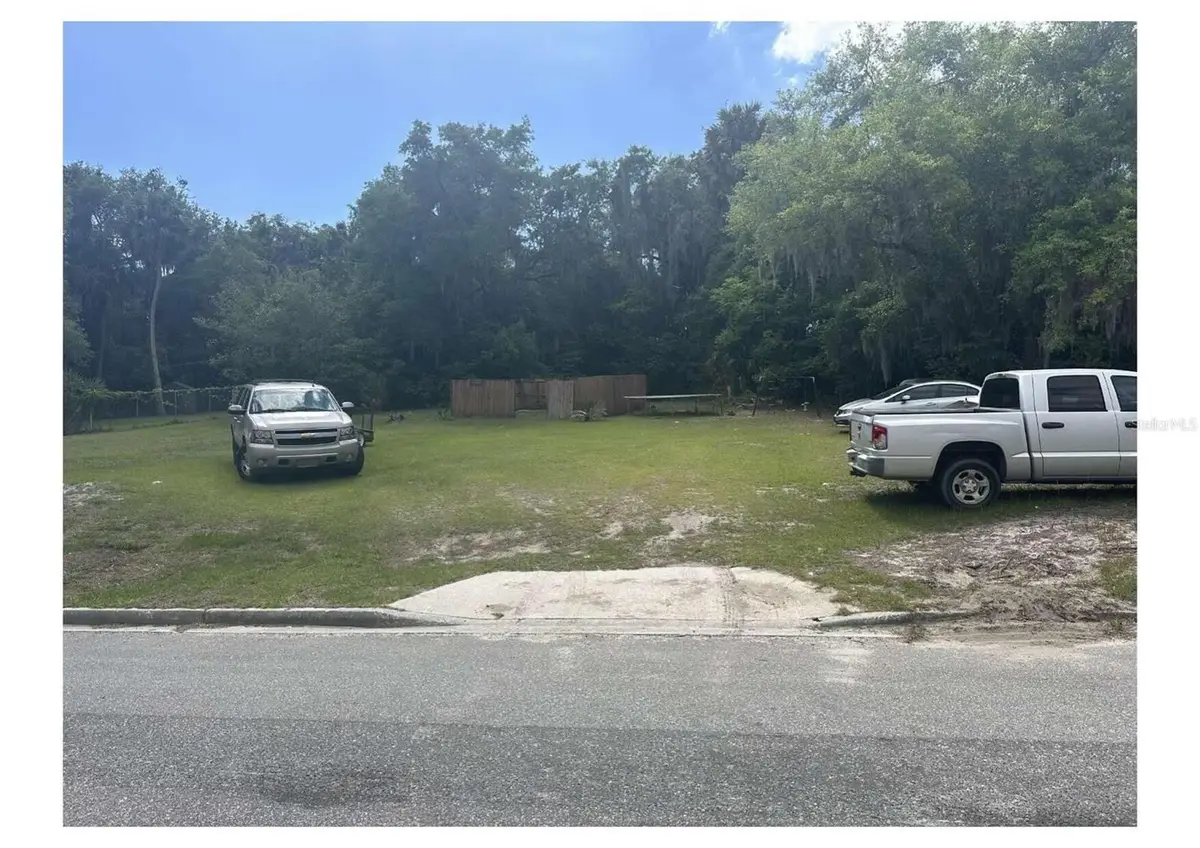 1206 S 12th Street, Palatka, FL 32177 - #1