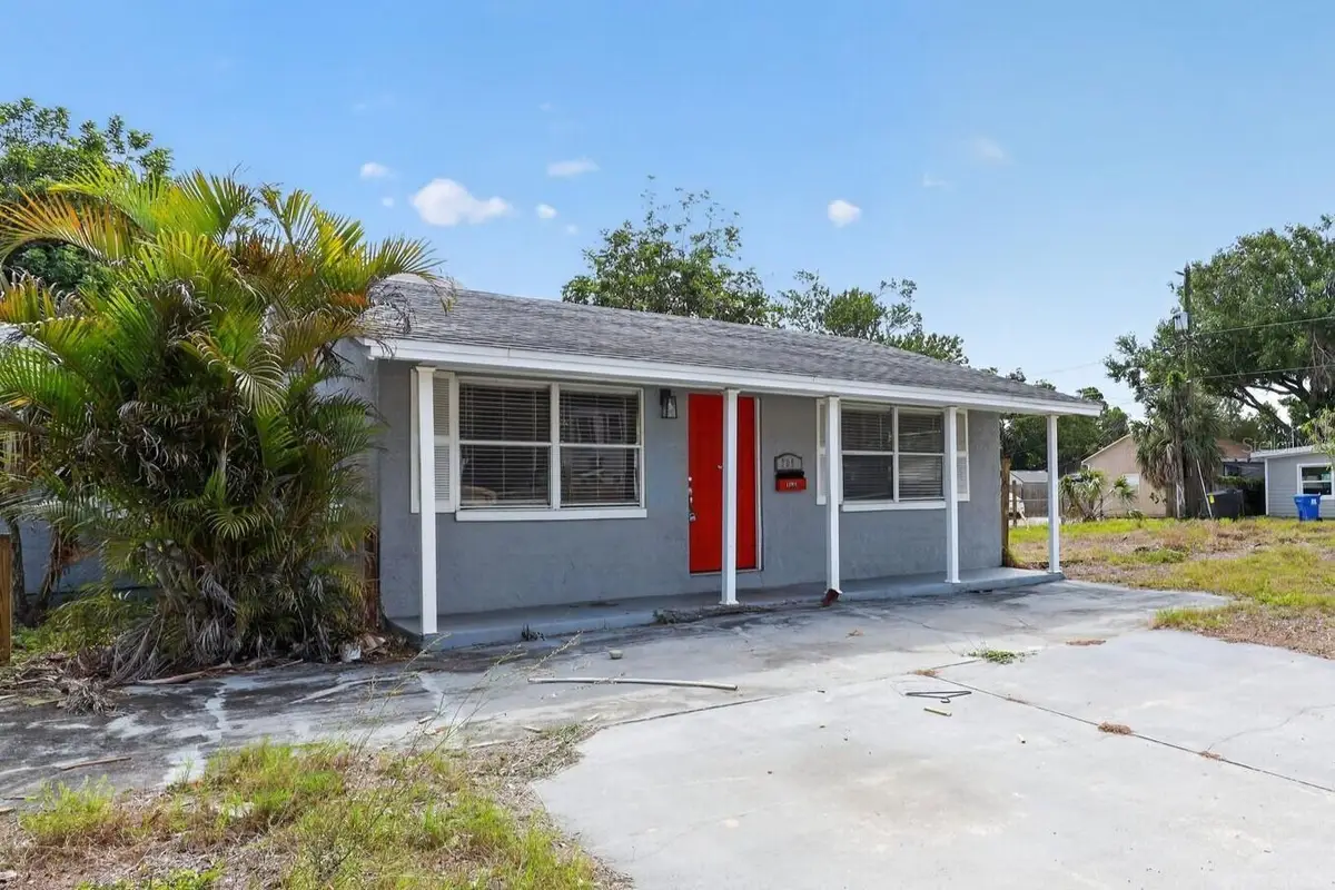 300 52nd Street S, Saint Petersburg, FL 33707 - #1