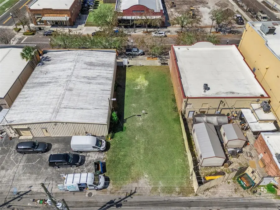 215 Magnolia Avenue, Sanford, FL 32771 - #2