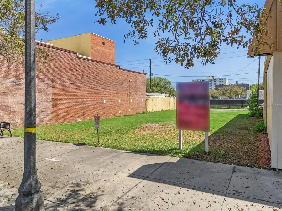 215 Magnolia Avenue, Sanford, FL 32771 - #3