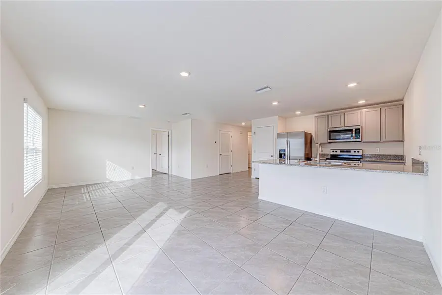 34026 Soaring Bamboo Path, Wesley Chapel, FL 33543 - #2