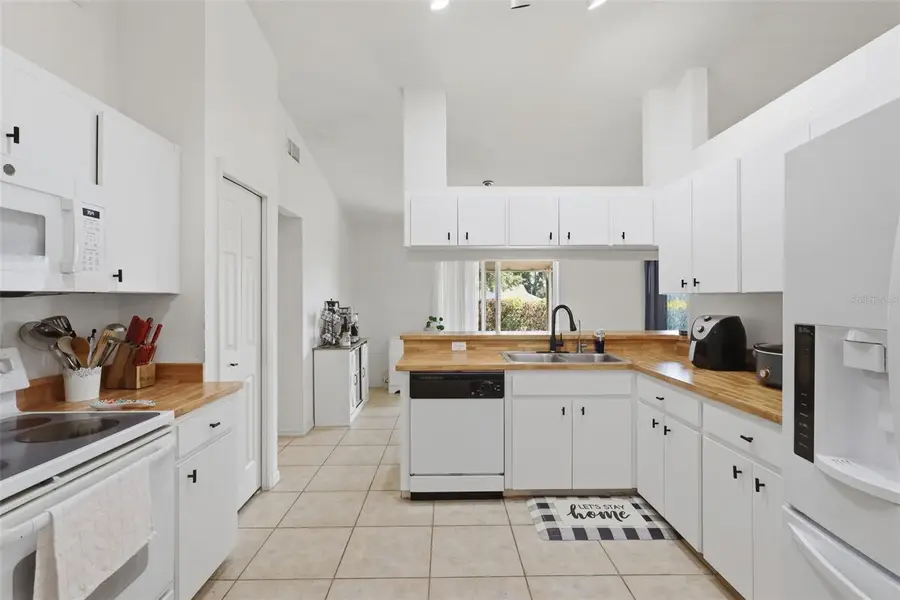 774 Barclay Terrace, Lake Wales, FL 33853 - #2