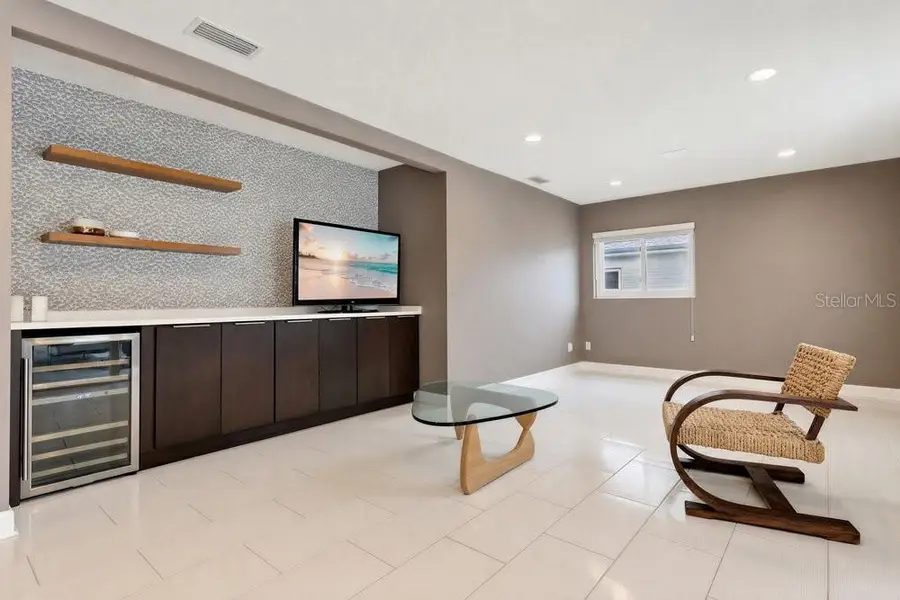 514 Baker Street, Orlando, FL 32806 - #2