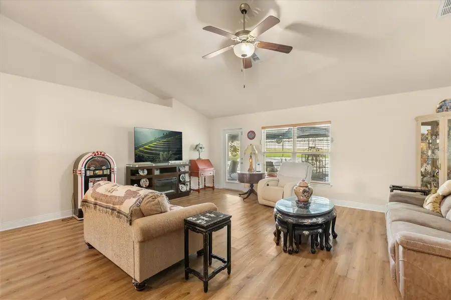 906 Edith Drive, Fruitland Park, FL 34731 - #2
